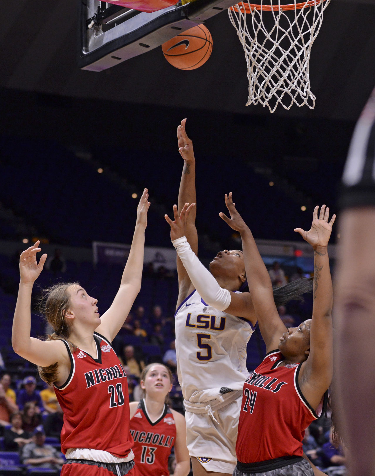 lsuwhoops.112217 HS 625.JPG